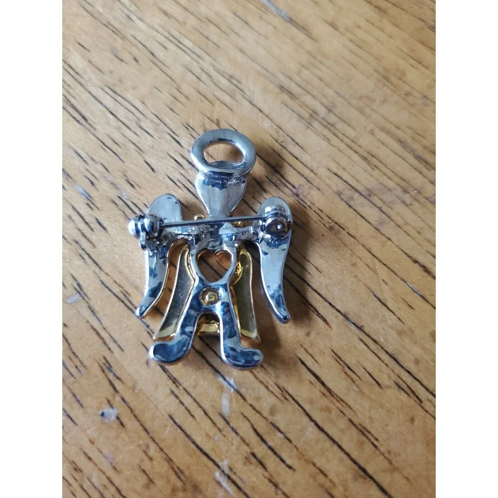 Brooch Angel with heart and Halo two tone Vintage Religious Choir Pin Gold Tone